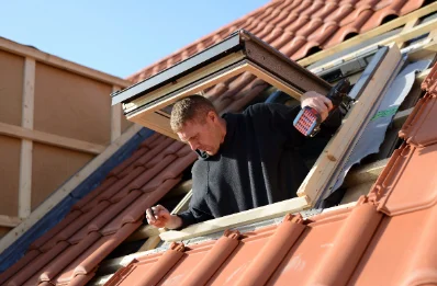 Pose de fenêtres de toit Velux à Ozan